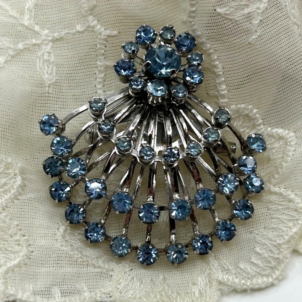 Vintage Blue Glass Rhinestone Brooch Pendant Costume Jewelry